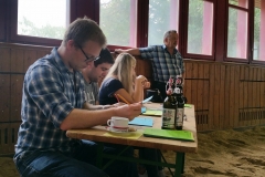 Konzentrierte Kampfrichter